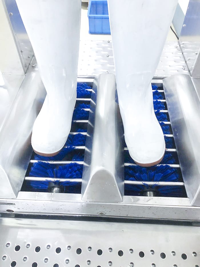 Automatic or Manual Boot Washer for Food Factory? - WONE